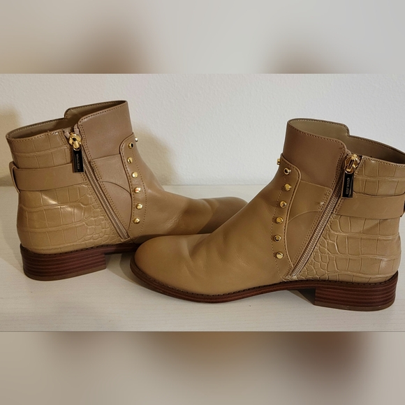 MK Tan Ankle Boots Sz 7 - Picture 5 of 9